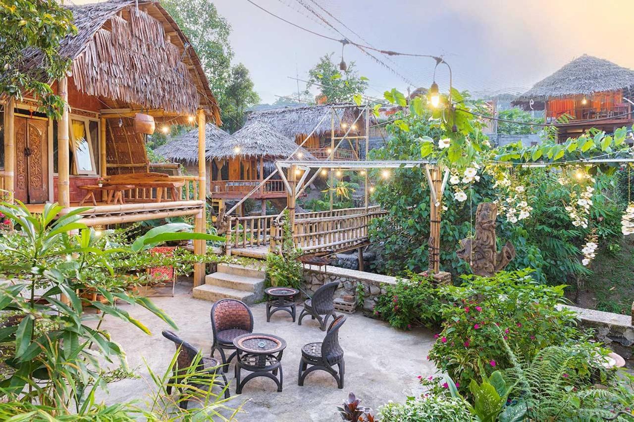 Tomohon Onong'S Homestay & Cafe מראה חיצוני תמונה