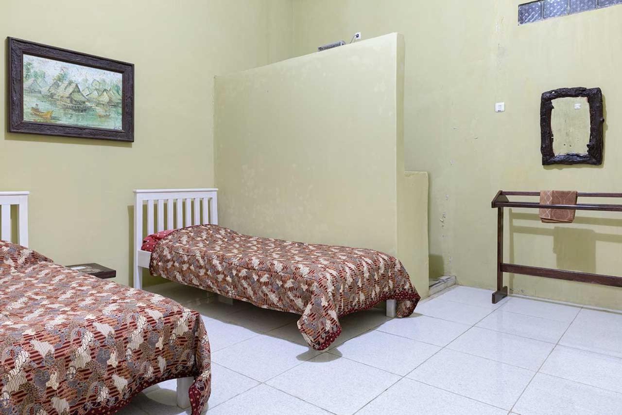Tomohon Onong'S Homestay & Cafe מראה חיצוני תמונה